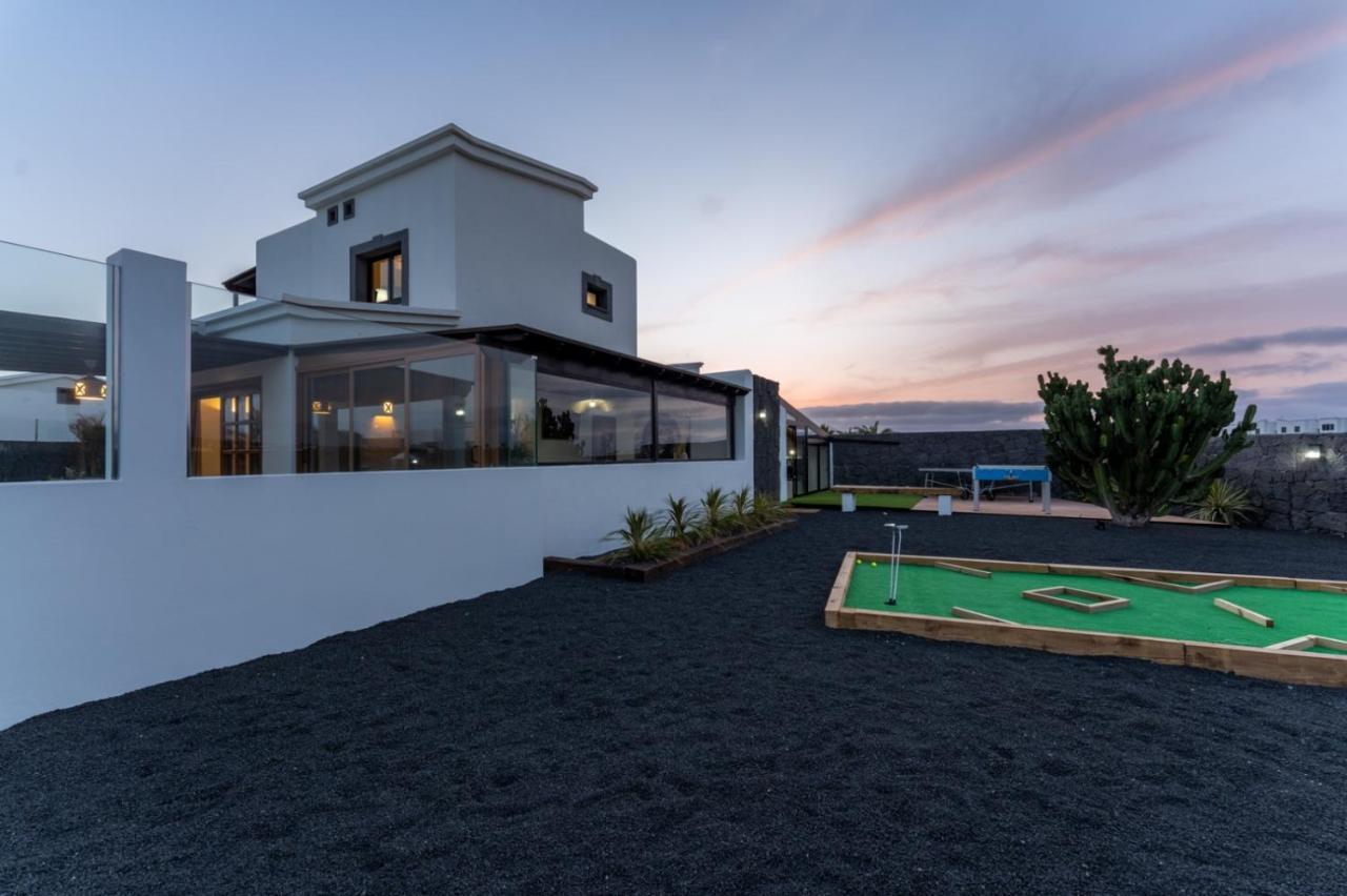 Villa Marabu Плая Бланка Екстериор снимка