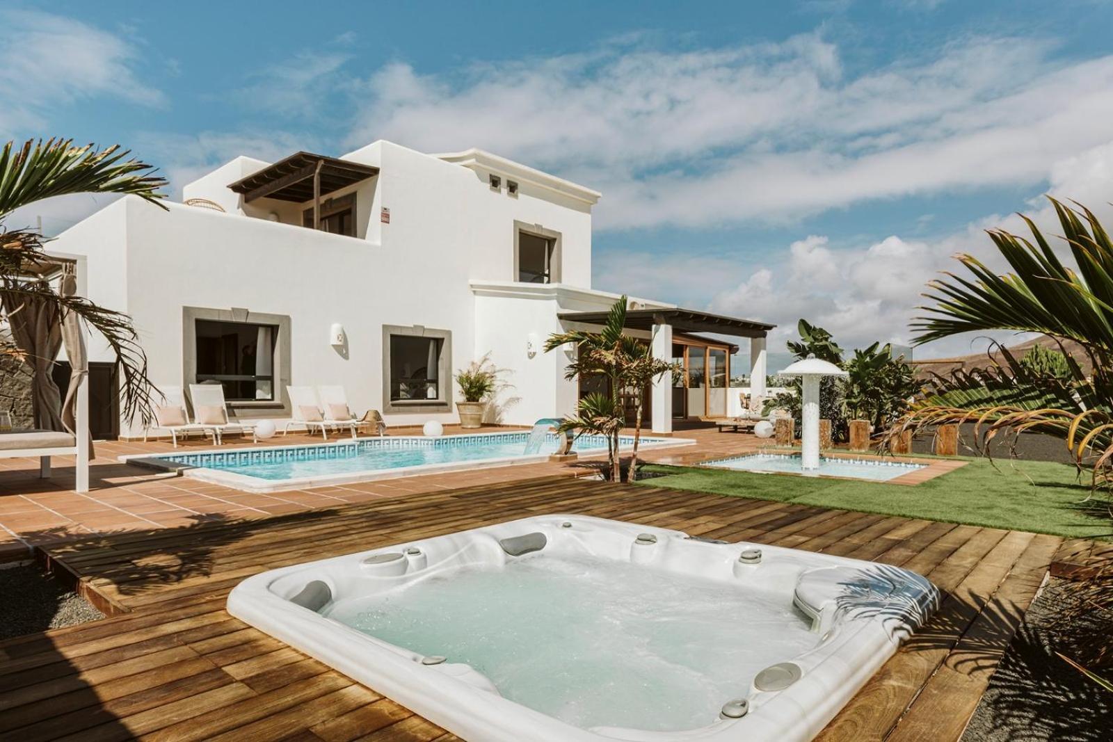 Villa Marabu Плая Бланка Екстериор снимка