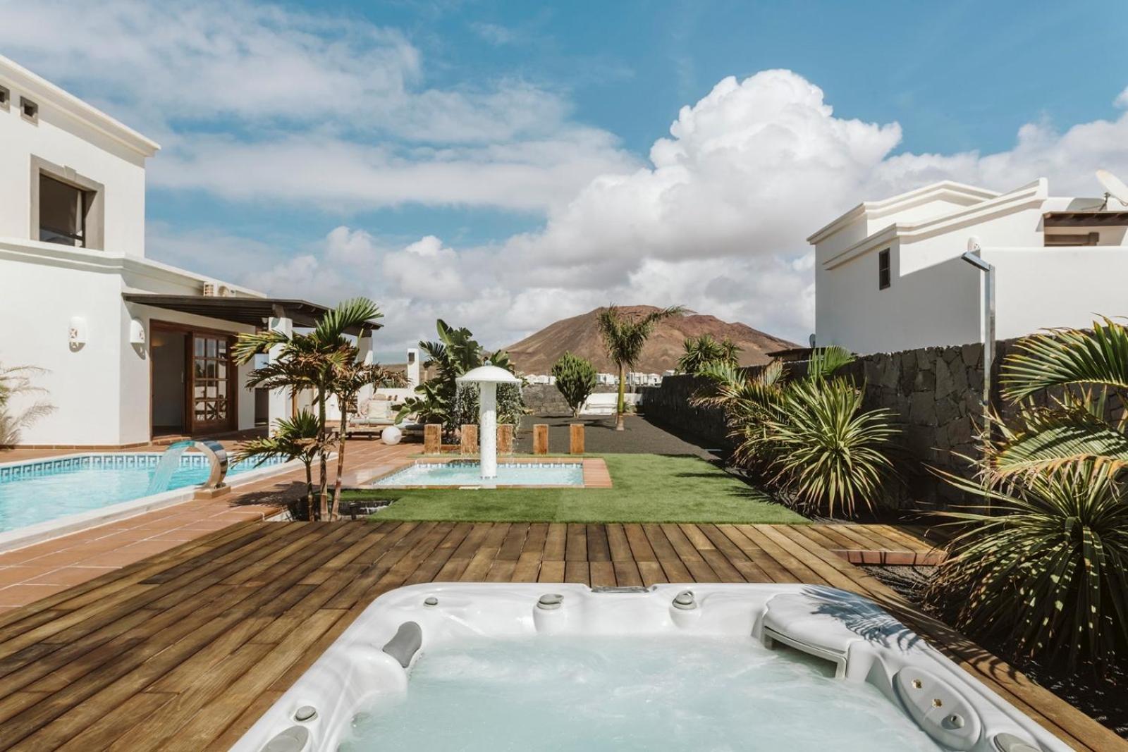 Villa Marabu Плая Бланка Екстериор снимка
