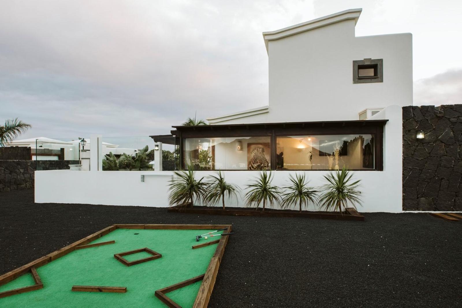 Villa Marabu Плая Бланка Екстериор снимка