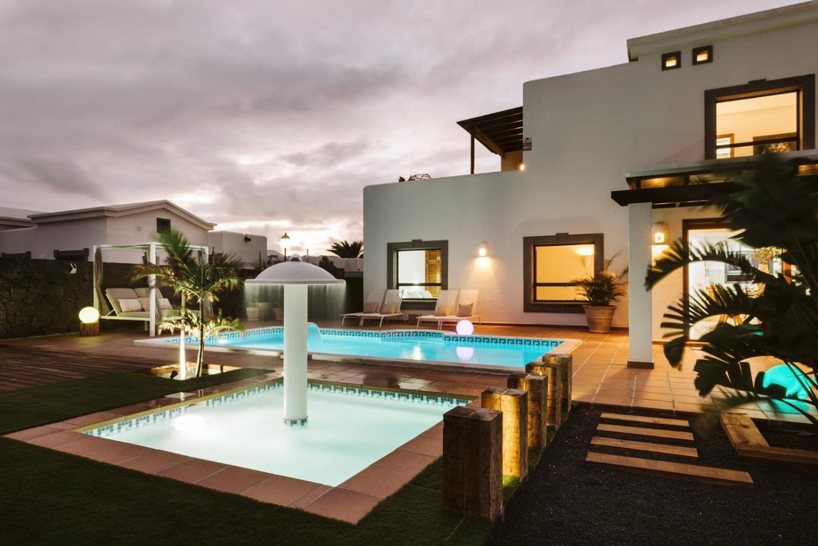 Villa Marabu Плая Бланка Екстериор снимка